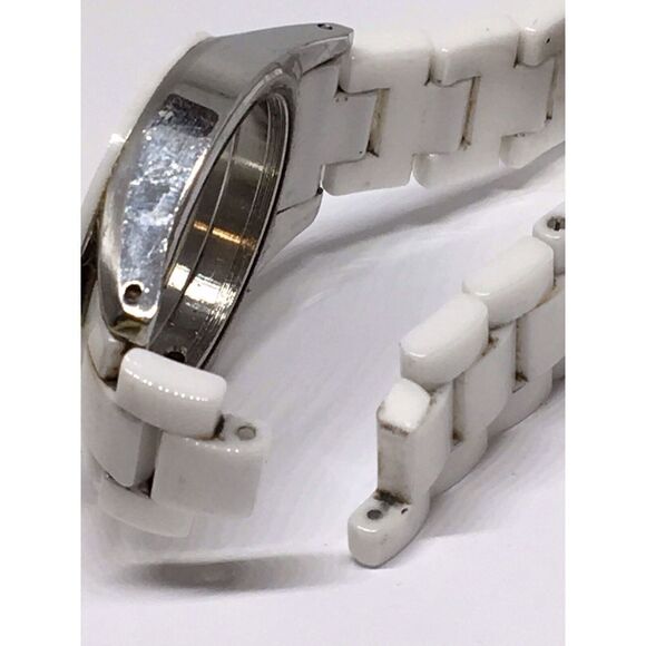 Michael Kors Ceramic Watch Bracelet Case Links Parts Band 18mm White A628 - Picture 9 of 9